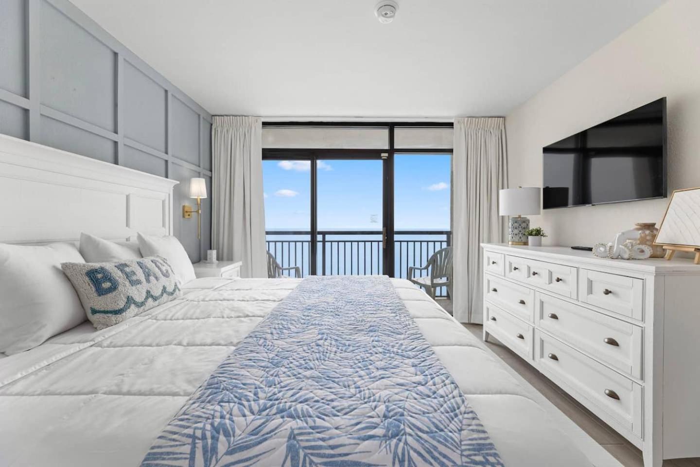 Luxury Ocean Front By Barefoot Landing Apartment Myrtle Beach Bagian luar foto